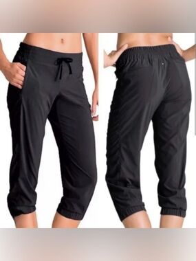 Athleta La Viva Capri Jogger Pants, black, Sz 2 (26)
